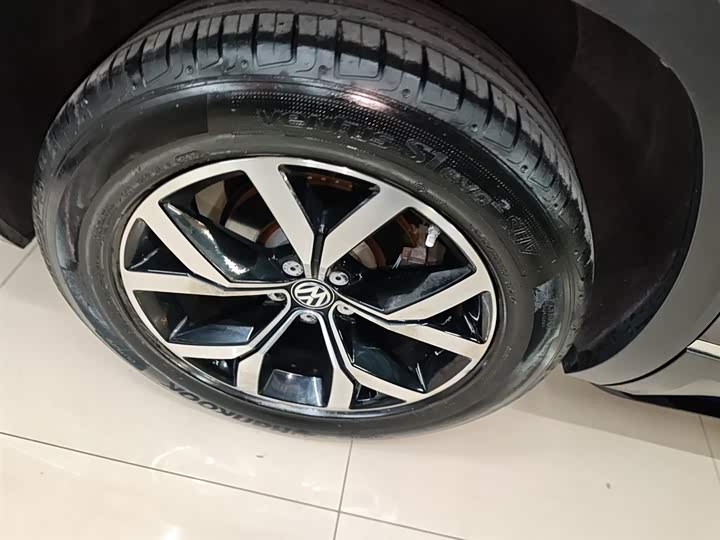 Фото 26 - Volkswagen Teramont Pro