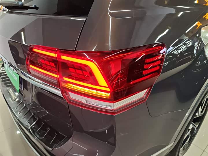 Фото 8 - Volkswagen Teramont Pro