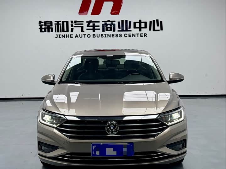 Фото 2 - Volkswagen Sagitar L