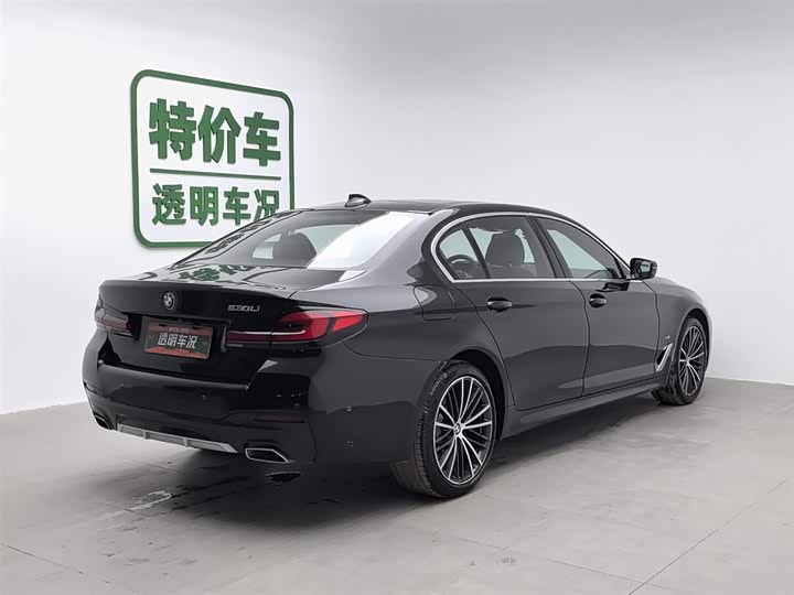 Фото 2 - BMW 5 Series