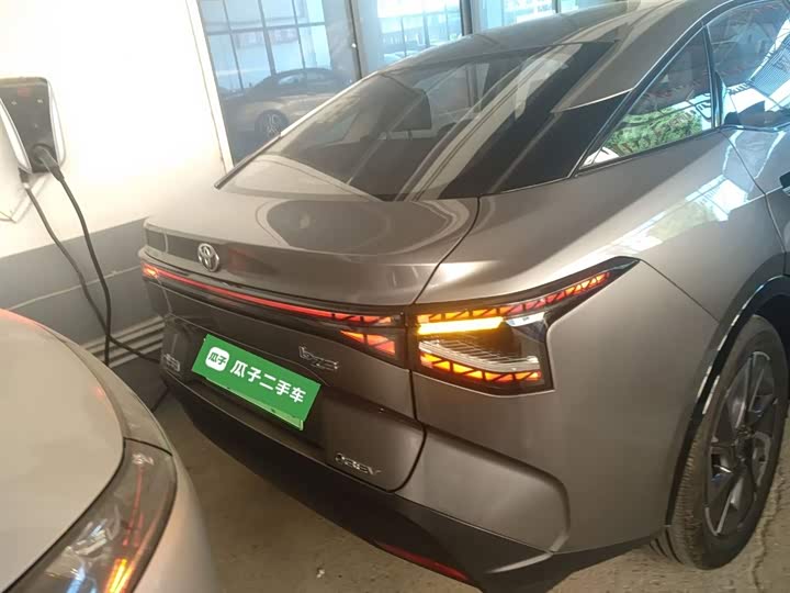 Фото 19 - Toyota bZ3