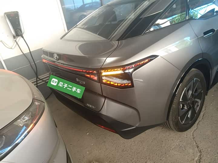 Фото 6 - Toyota bZ3