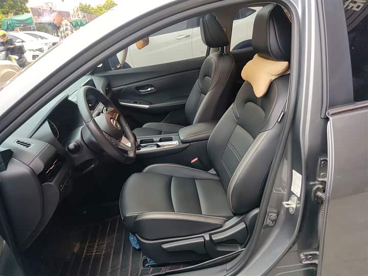 Фото 15 - Nissan Sylphy