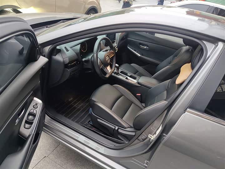 Фото 16 - Nissan Sylphy