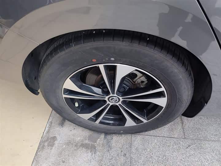 Фото 26 - Nissan Sylphy