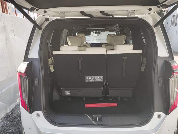 Фото 19 - GAC Trumpchi M8