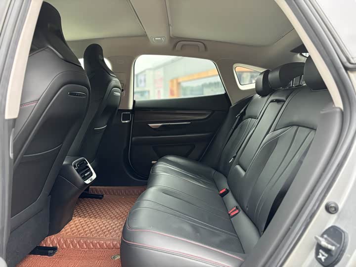 Фото 5 - XPeng P7