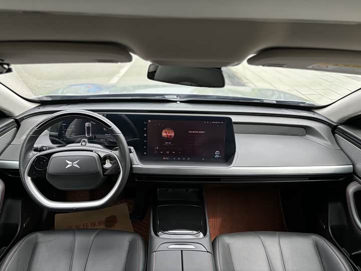 Фото 7 - XPeng P7