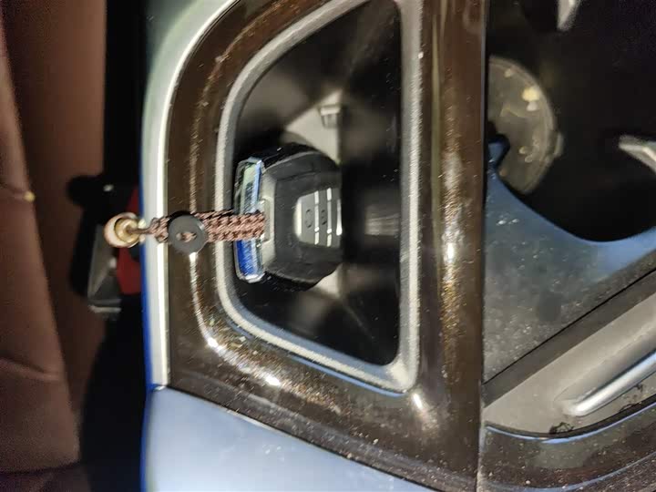 Фото 10 - Geely Jiaji