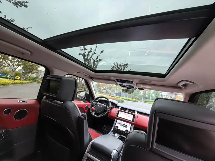 Фото 11 - Land Rover Range Rover Sport