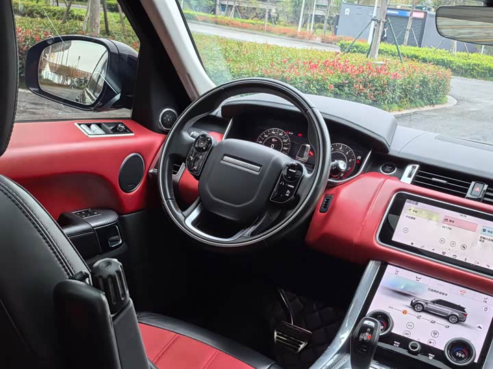 Фото 12 - Land Rover Range Rover Sport