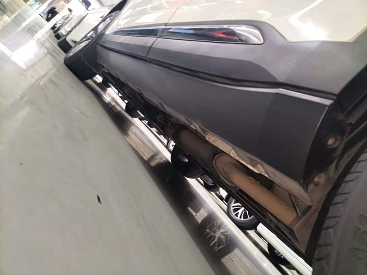 Фото 22 - Geely Okavango