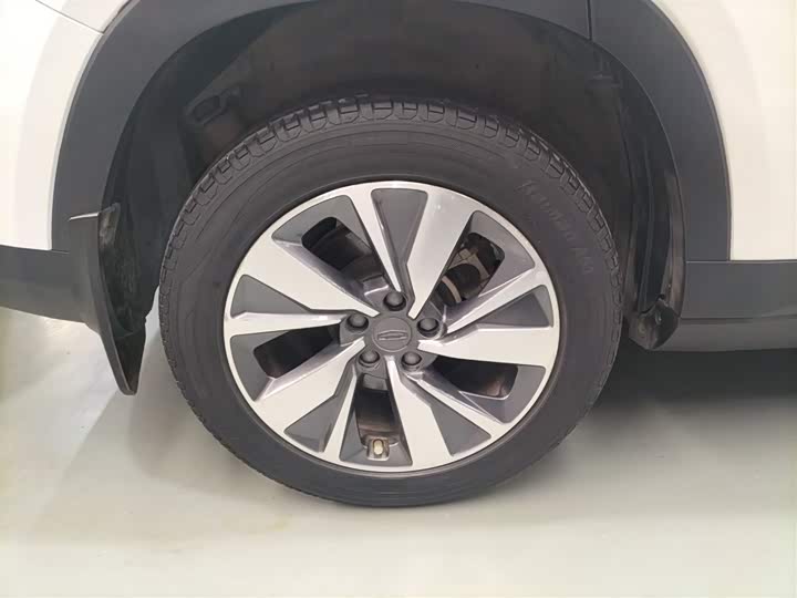 Фото 26 - Geely Okavango