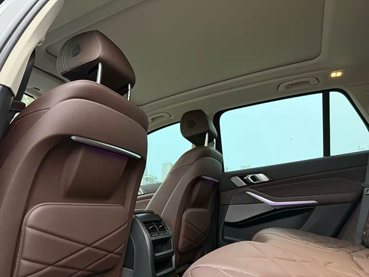 Фото 12 - BMW X5