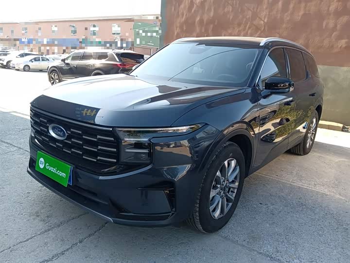 Фото 2 - Ford Edge