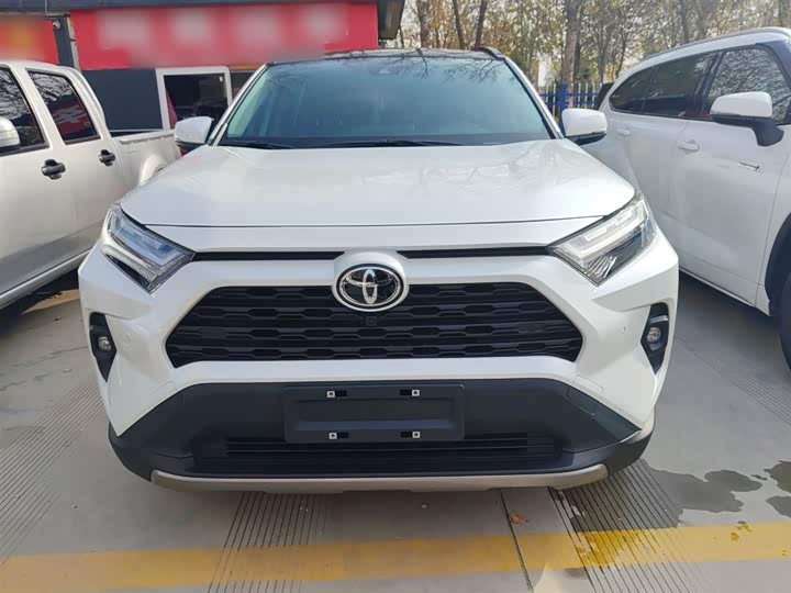 Фото 3 - Toyota RAV4