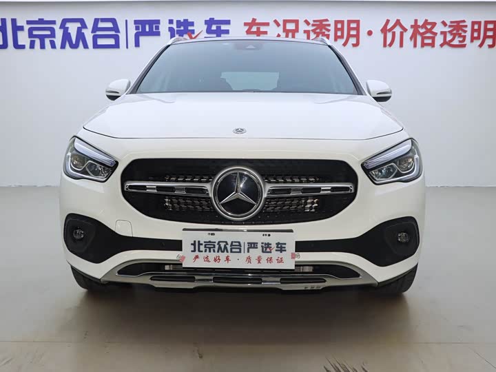 Фото 2 - Mercedes-Benz GLA-Class