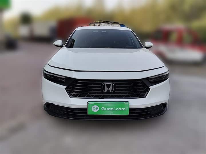 Фото 24 - Honda Accord