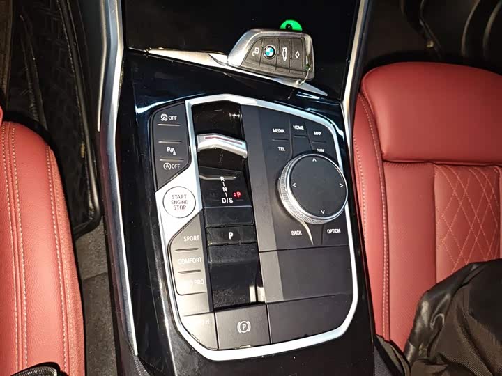 Фото 14 - BMW 3 Series