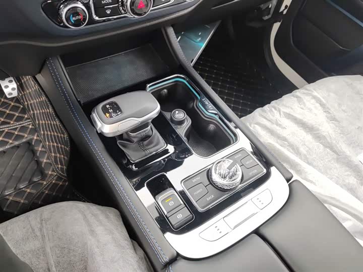 Фото 14 - BAIC Beijing BJ40