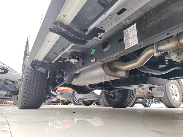 Фото 21 - BAIC Beijing BJ40