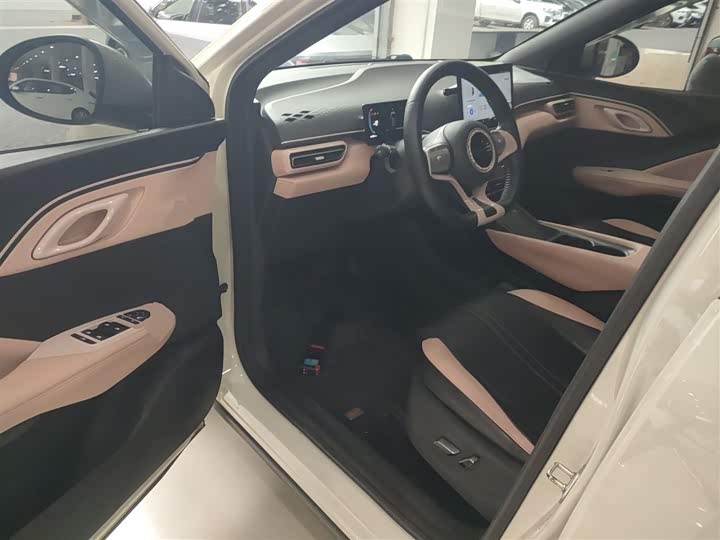 Фото 16 - BYD Seagull