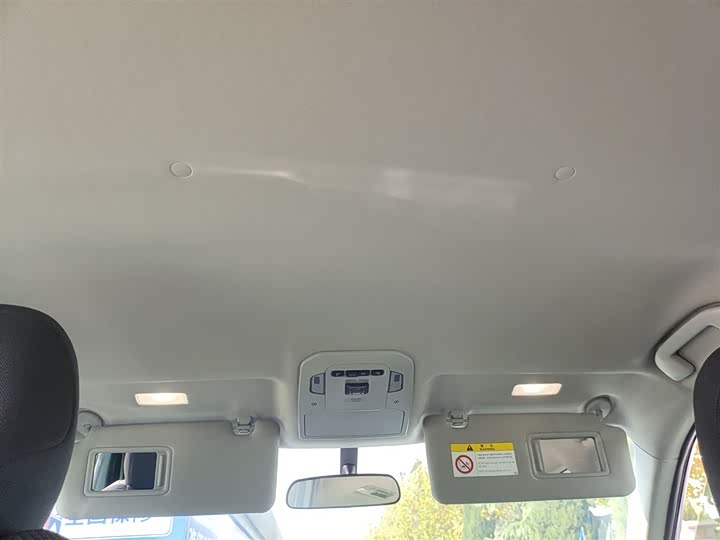 Фото 18 - Toyota Highlander