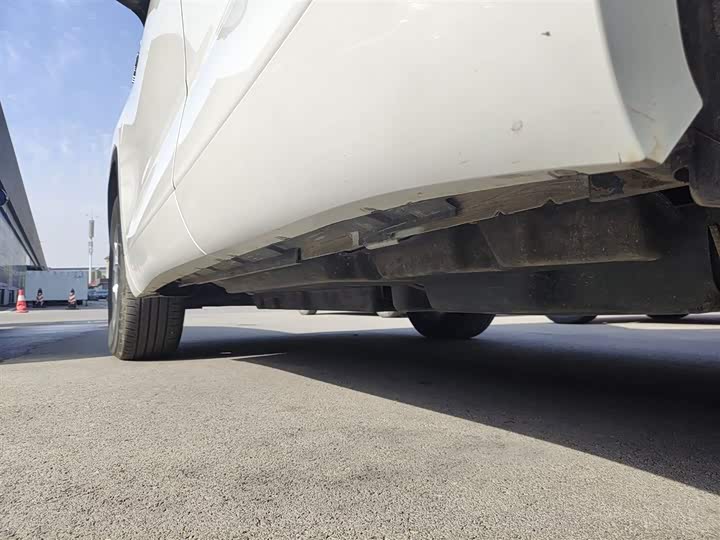 Фото 22 - Toyota Highlander