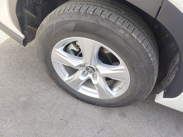 Фото 26 - Toyota Highlander