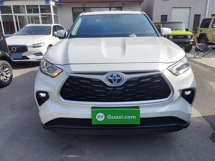 Фото 3 - Toyota Highlander