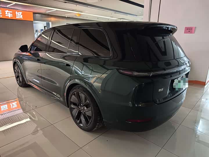 Фото 11 - LiXiang L9