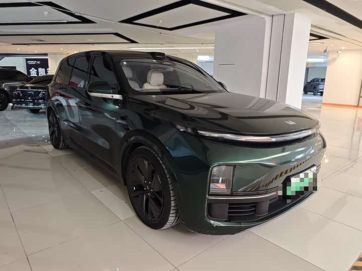 Фото 2 - LiXiang L9