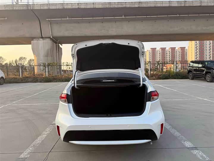 Фото 20 - Toyota Levin