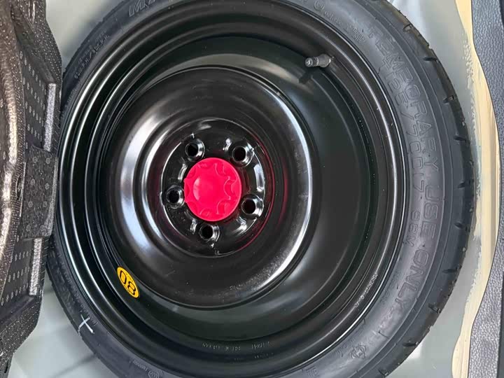 Фото 22 - Toyota Levin