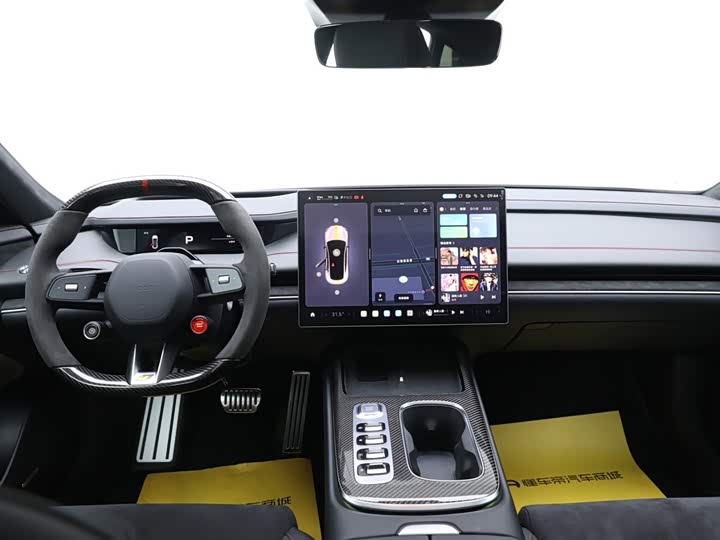 Фото 15 - Xiaomi SU7 Ultra