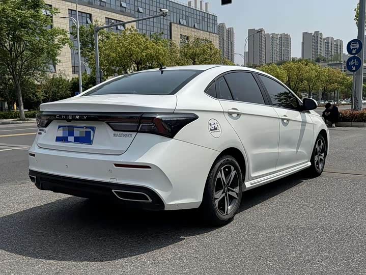 Фото 6 - Chery Omoda S5 (Arrizo 5 Plus)