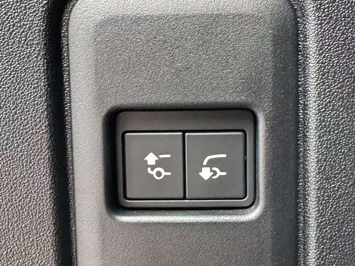 Фото 29 - Land Rover Defender