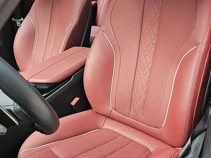 Фото 6 - BMW 5 Series