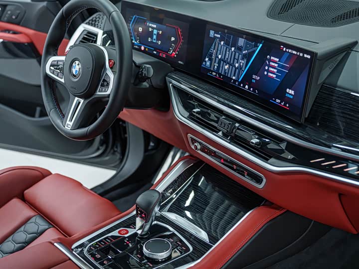 Фото 19 - BMW X5 M