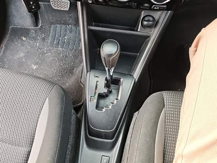 Фото 14 - Toyota Vios