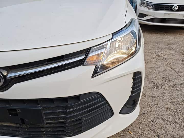 Фото 24 - Toyota Vios