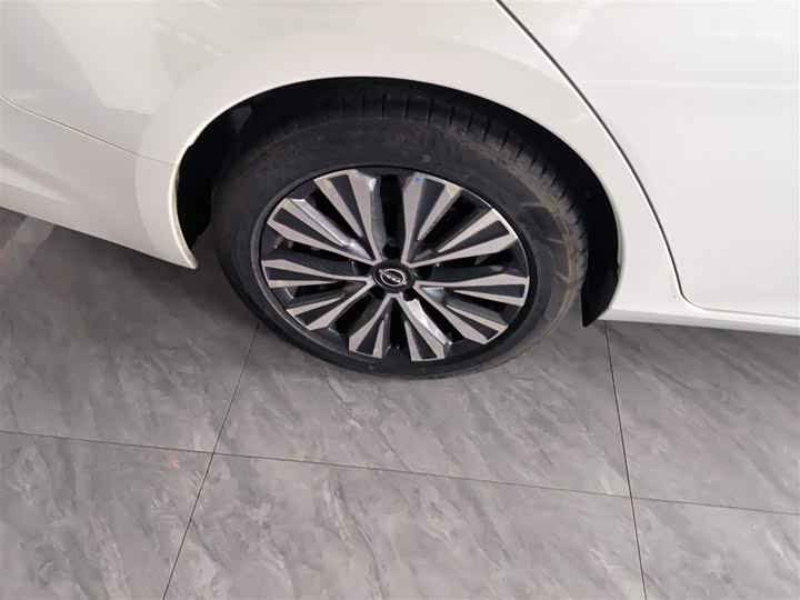 Фото 26 - Nissan Teana