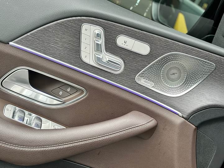 Фото 15 - Mercedes-Benz GLE-Class