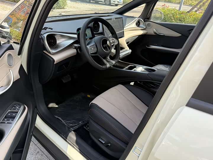 Фото 6 - BYD Dolphin