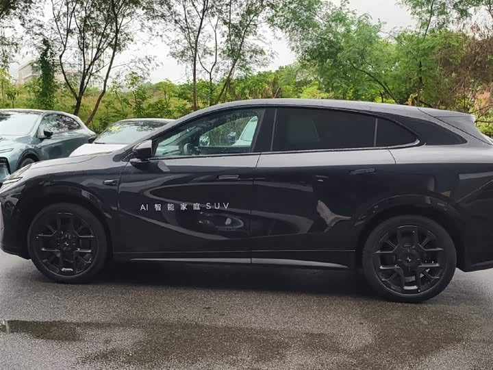 Фото 5 - XPeng G7