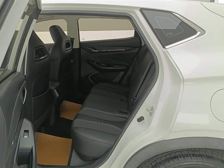 Фото 11 - Changan Oshan X5