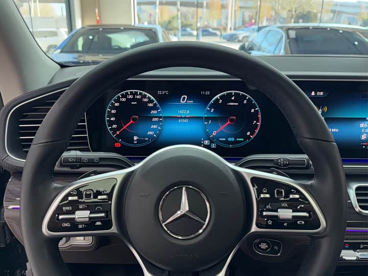 Фото 10 - Mercedes-Benz GLS-Class