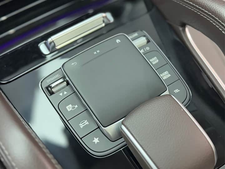 Фото 11 - Mercedes-Benz GLS-Class