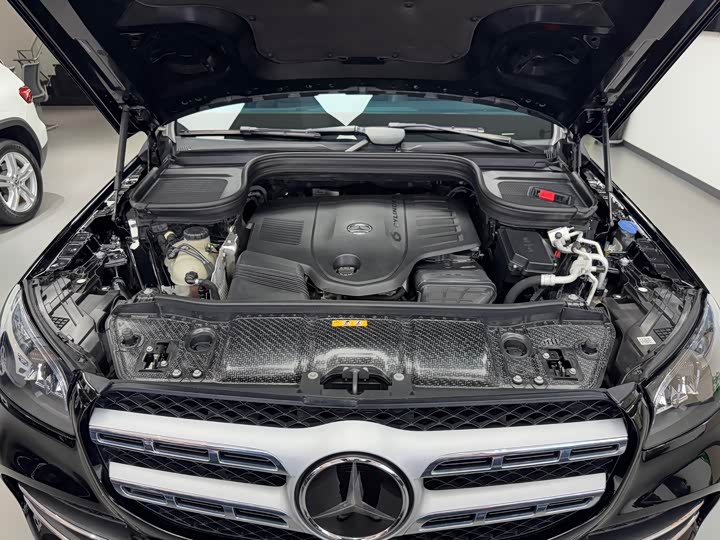 Фото 24 - Mercedes-Benz GLS-Class