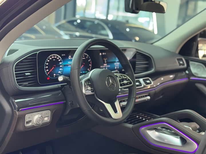 Фото 9 - Mercedes-Benz GLS-Class